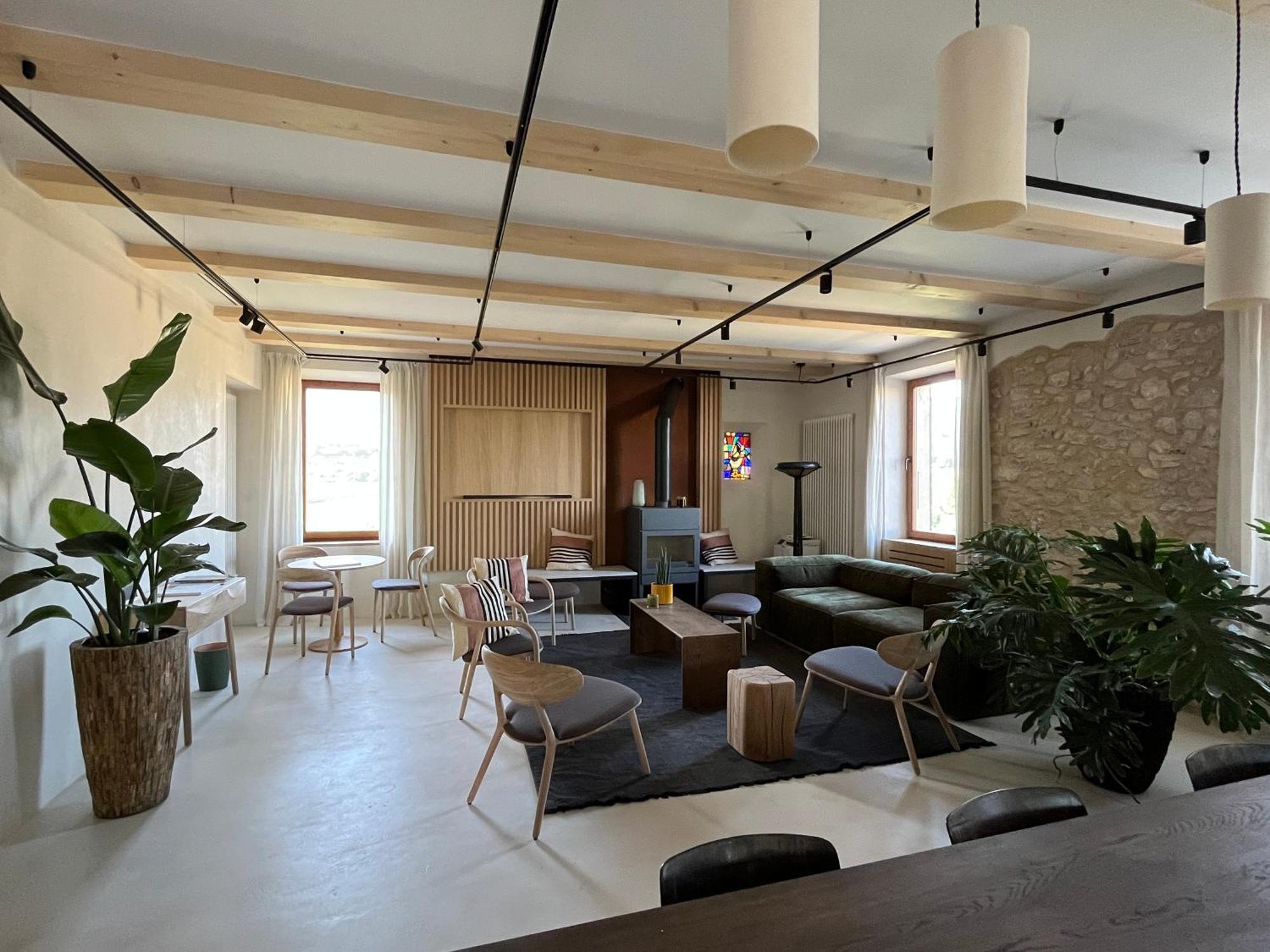 Le Pavadou B&B Méthamis 외부 사진